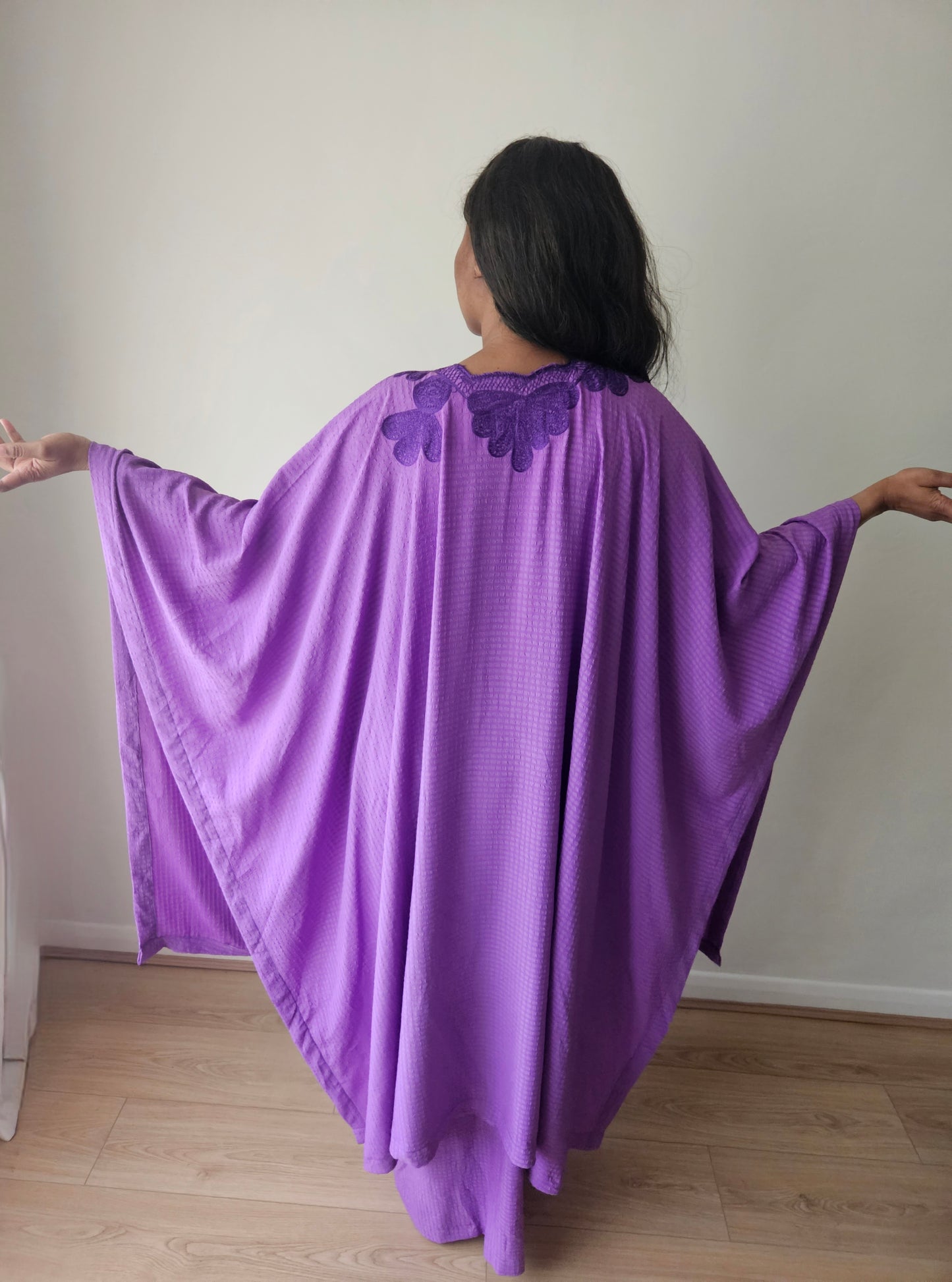Stylish Purple Kaftan with Statement Embroidery
